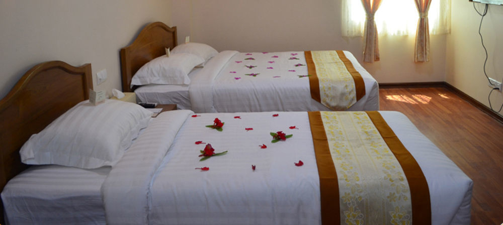 Shwe Poe Eain Hotel New Bagan Exterior photo