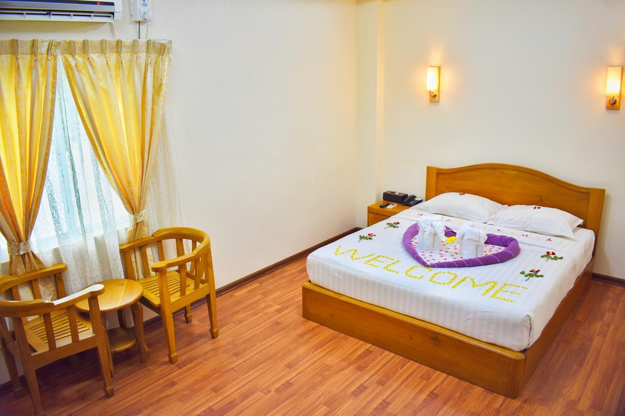 Shwe Poe Eain Hotel New Bagan Exterior photo