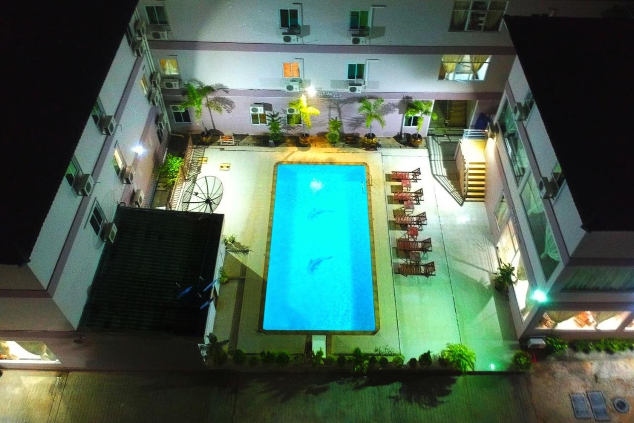 Shwe Poe Eain Hotel New Bagan Exterior photo