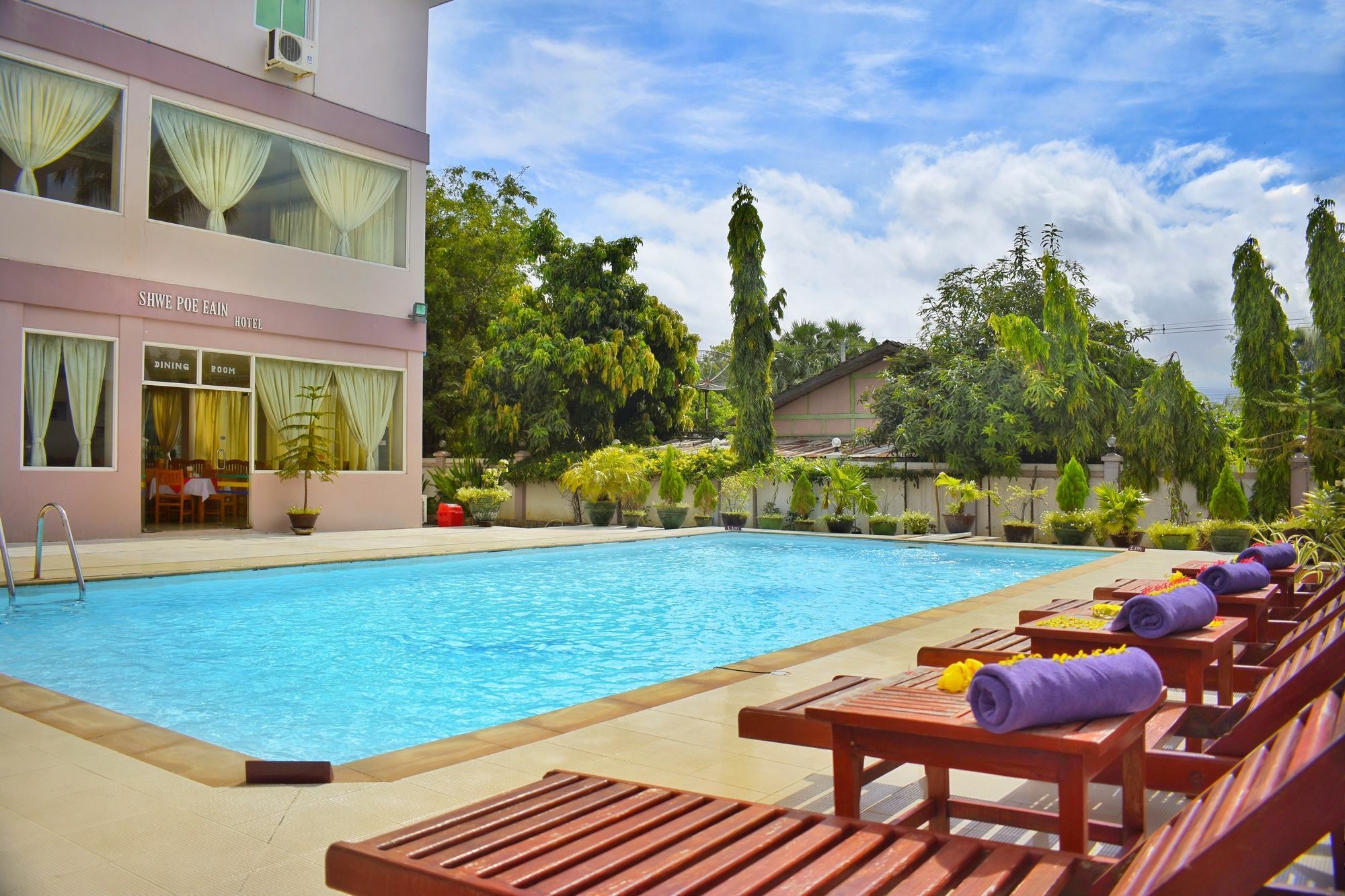 Shwe Poe Eain Hotel New Bagan Exterior photo